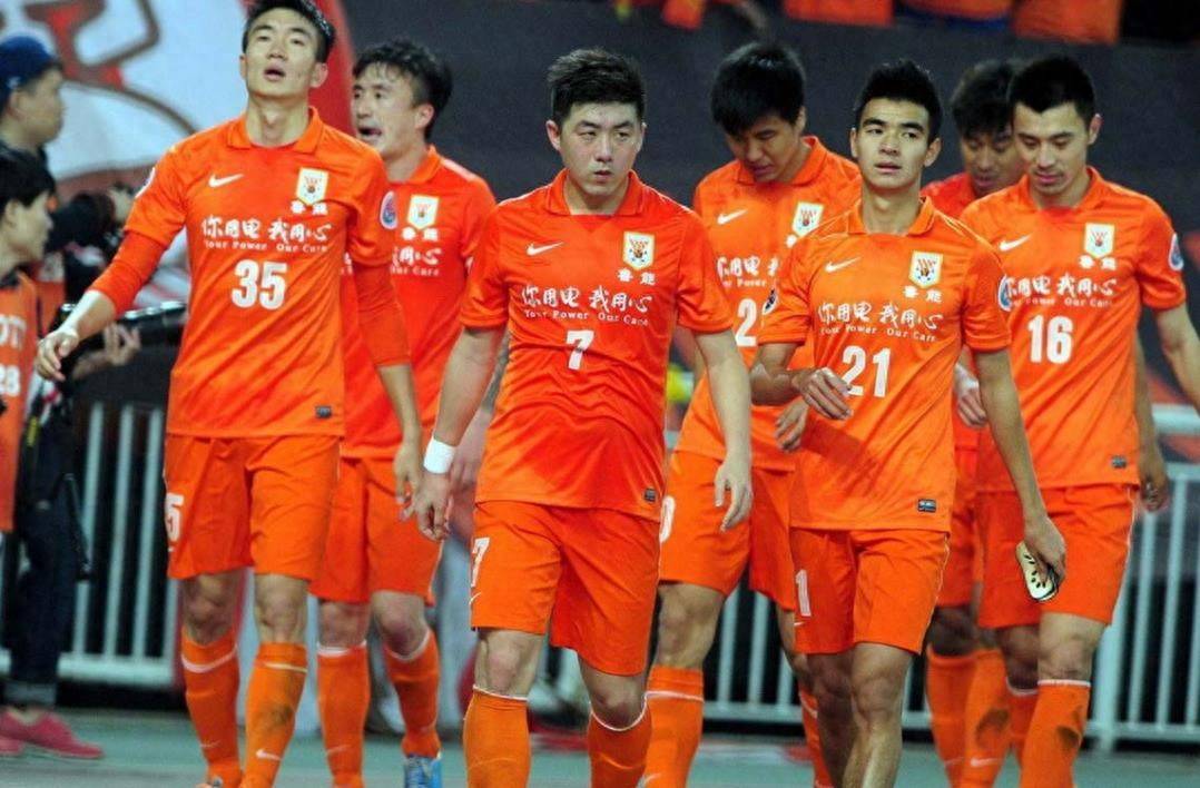 鲁能斗志昂扬，取胜定胜利良机，势不可挡