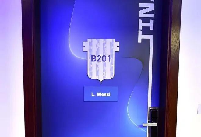 曼联反弹取胜稳固联赛前四,士气大振 曼联反弹取胜稳固联赛前四,士气大振