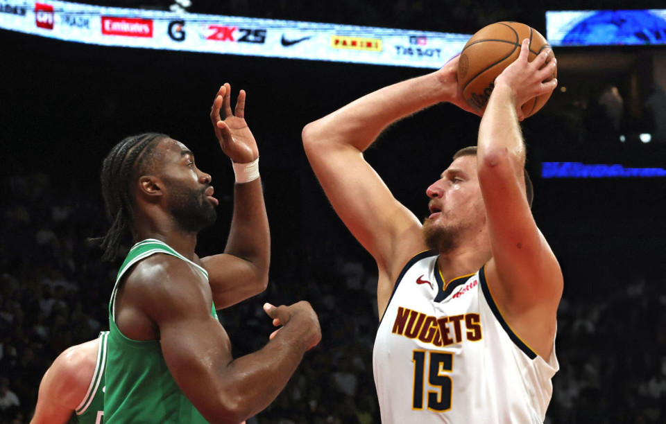 掘金队在NBA季前训练中大获成功,引发热议 掘金队在NBA季前训练中大获成功,引发热议