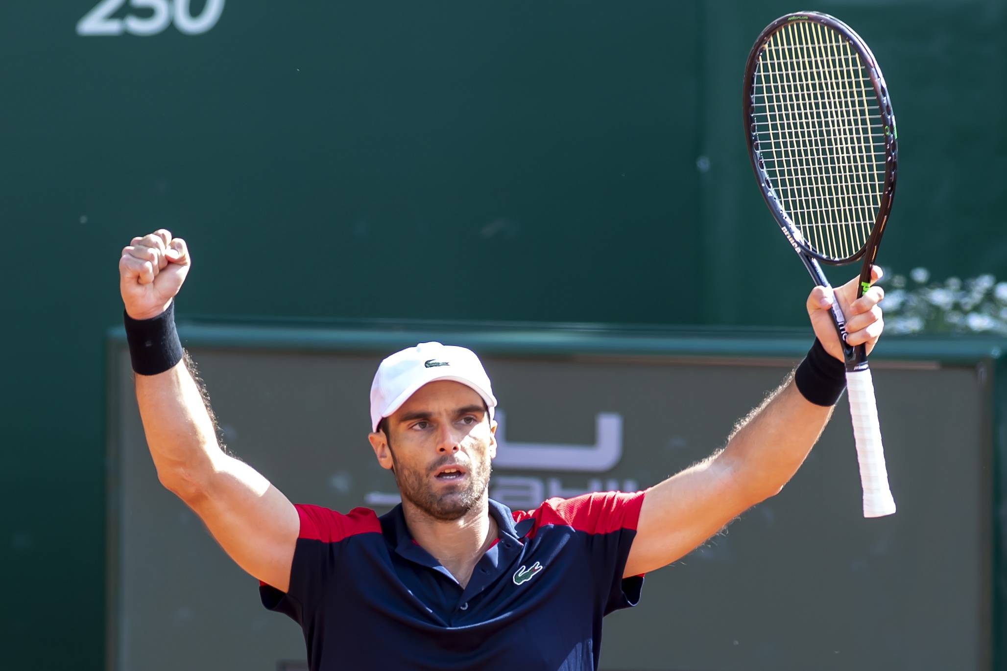 瑞士拳击手成功晋级四强闯入半决赛,战绩斐然的简单介绍 瑞士拳击手成功晋级四强闯入半决赛,战绩斐然的简单介绍