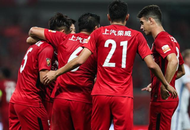 上港客场大胜泰达，实现三连胜，全场震撼