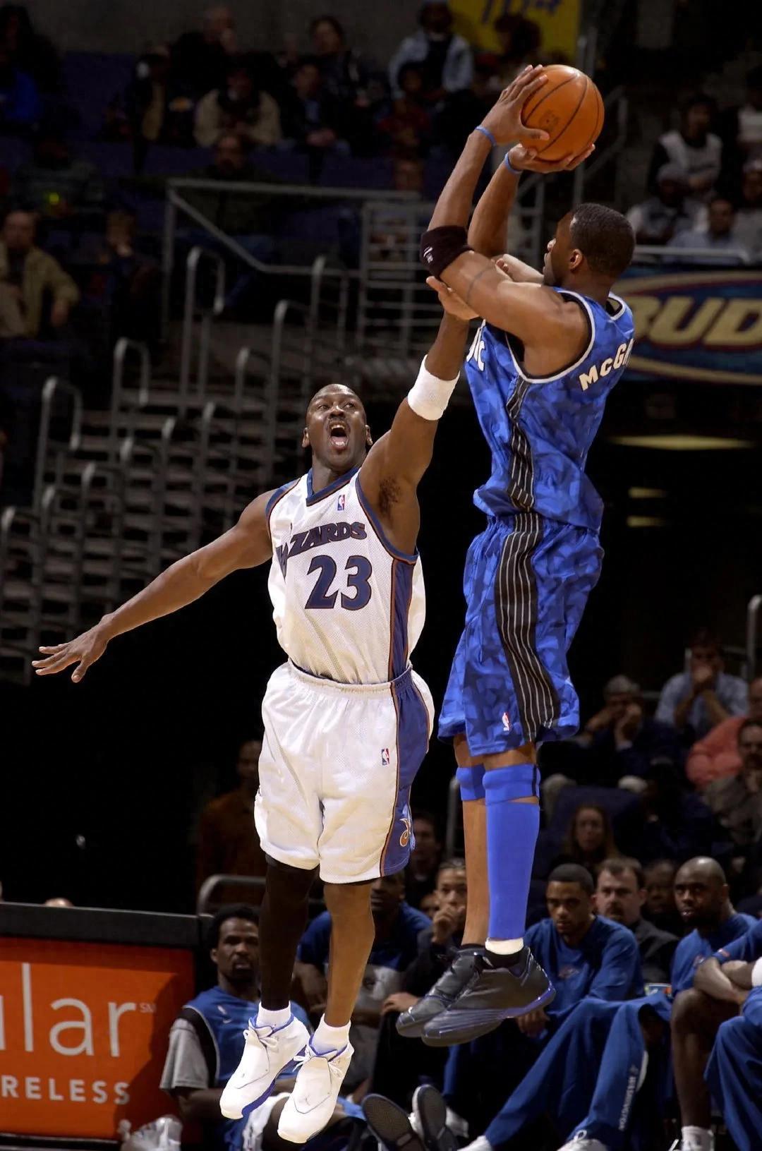 包含外籍球员表现抢眼!国际篮球赛场上演绝技,全场震撼的词条 包含外籍球员表现抢眼!国际篮球赛场上演绝技,全场震撼的词条