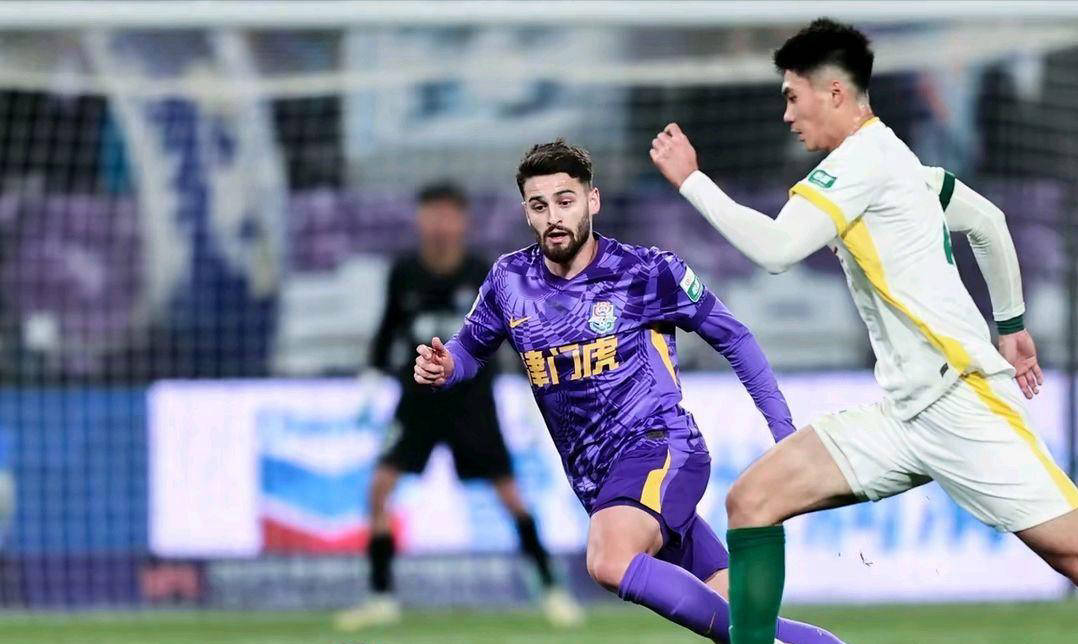 厄瓜多尔后卫宣布伤愈归队，备战接下来比赛，士气大振的简单介绍