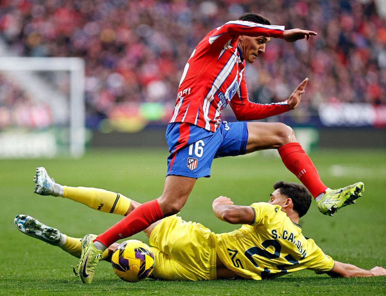 厄瓜多尔后卫宣布伤愈归队，备战接下来比赛，士气大振的简单介绍