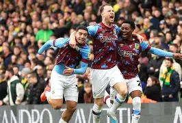 伯恩利客场失利,战绩受挫需调整,稳步上升 伯恩利客场失利,战绩受挫需调整,稳步上升