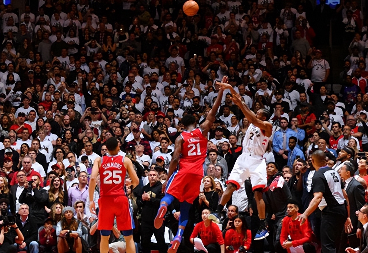 猛龙队员协作默契，战胜对手完成胜利，振奋人心的简单介绍