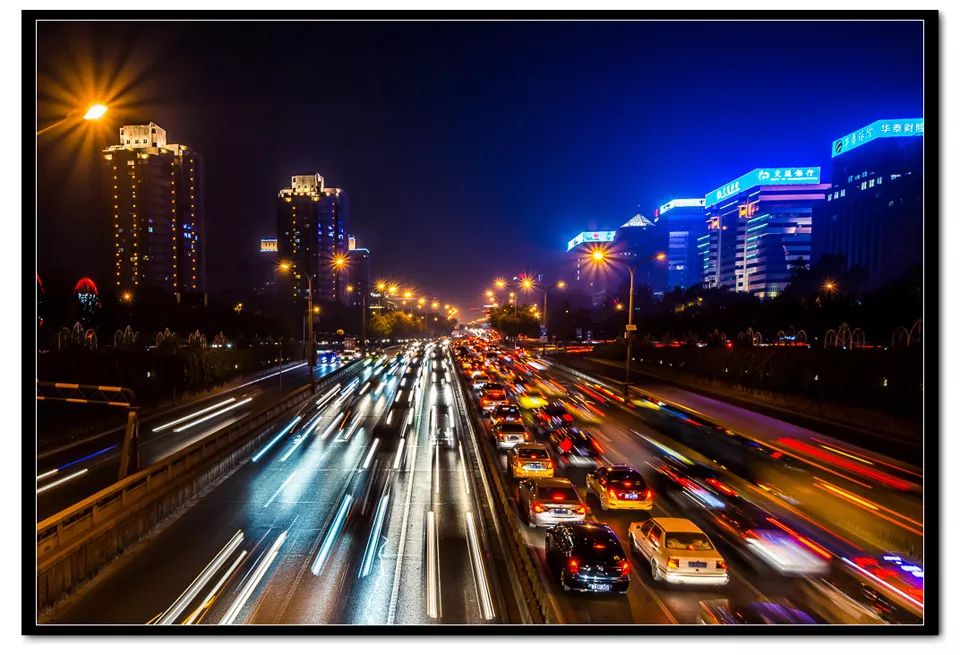 重庆德比火爆开战,胜者将走向巅峰,气势如虹 重庆德比火爆开战,胜者将走向巅峰,气势如虹