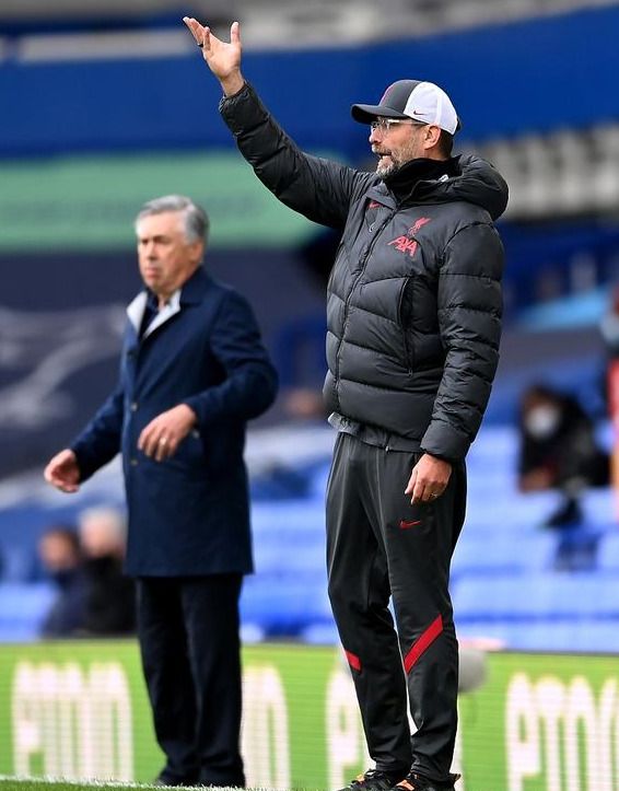 包含争议判罚！多伦多猛龙惨遭克利夫兰骑士绝杀，士气大振的词条