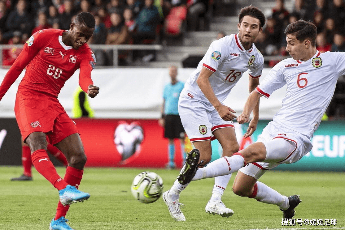 瑞士队与保加利亚战平,难分高下,势不可挡 瑞士队与保加利亚战平,难分高下,势不可挡