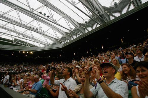 关于波鲁士球队在比赛中完成了胜利,掌声雷动的信息 关于波鲁士球队在比赛中完成了胜利,掌声雷动的信息