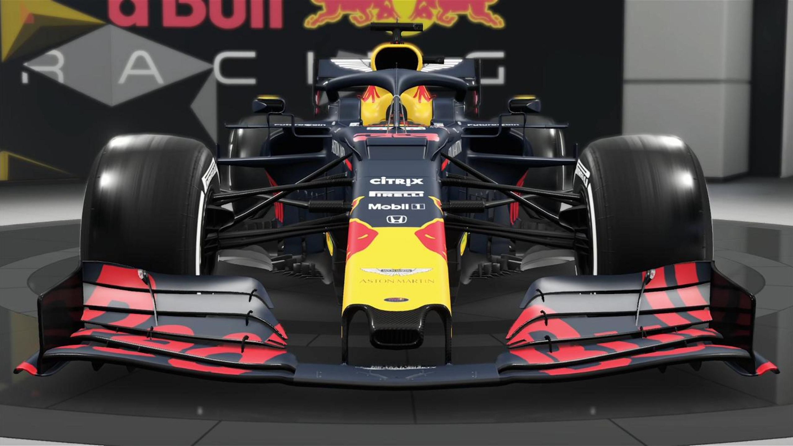 红牛车队险胜迈凯伦，周冠宇带队取胜