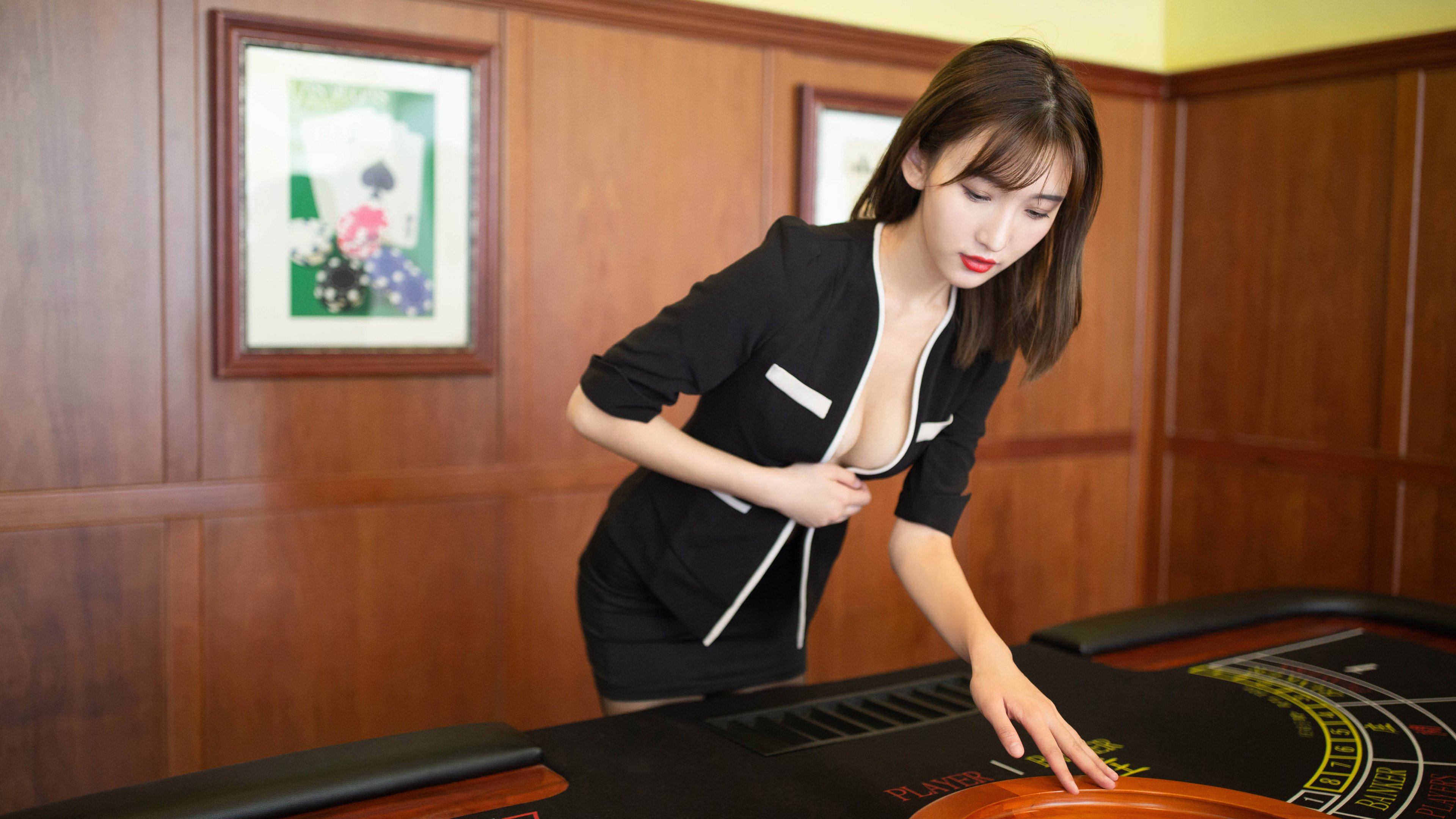 哈兰德爆发难挽北欧颓势!南美风暴席卷欧洲,厄瓜多尔巅峰对决胜出苏格兰