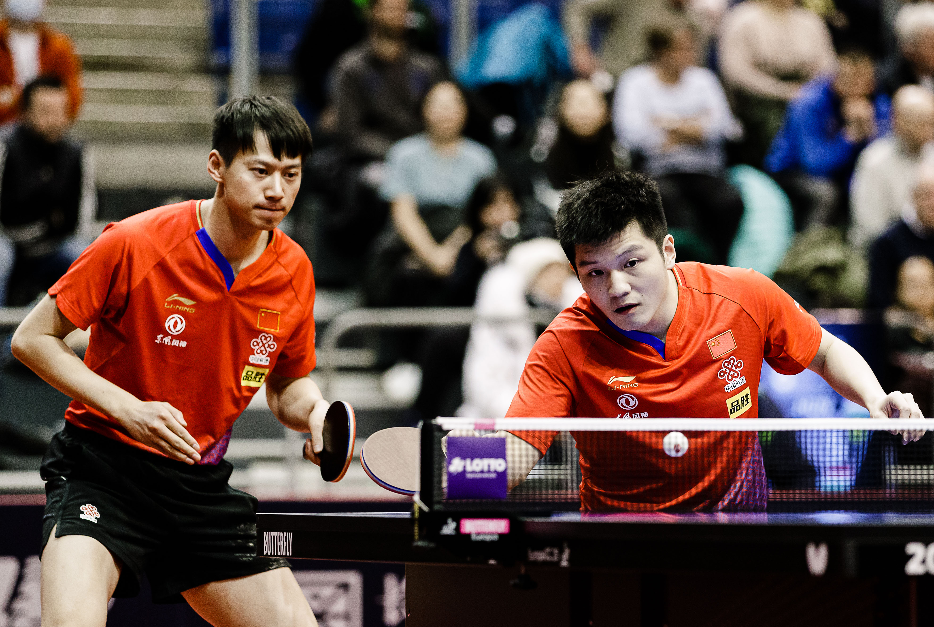 奥地利队鏖战中国队，许昕惊艳四座